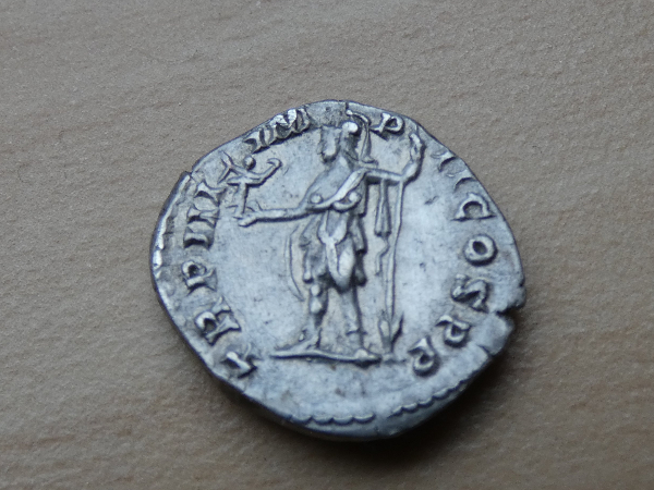 Please-Help-Identify-Commodus-Denarius