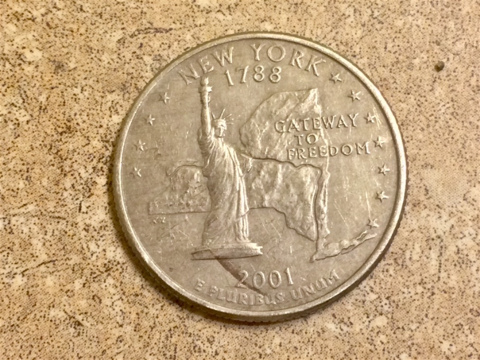 Anyone-Know-If-This-2001-D-New-York-Quarter-Is-An-Error