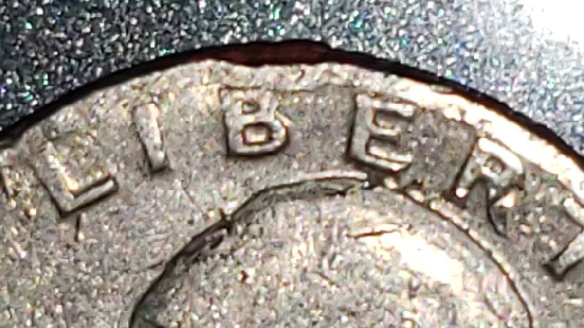 2-Multiple-Error-1980-Quarters-Please-Help-Are-These-Worth-Anything?