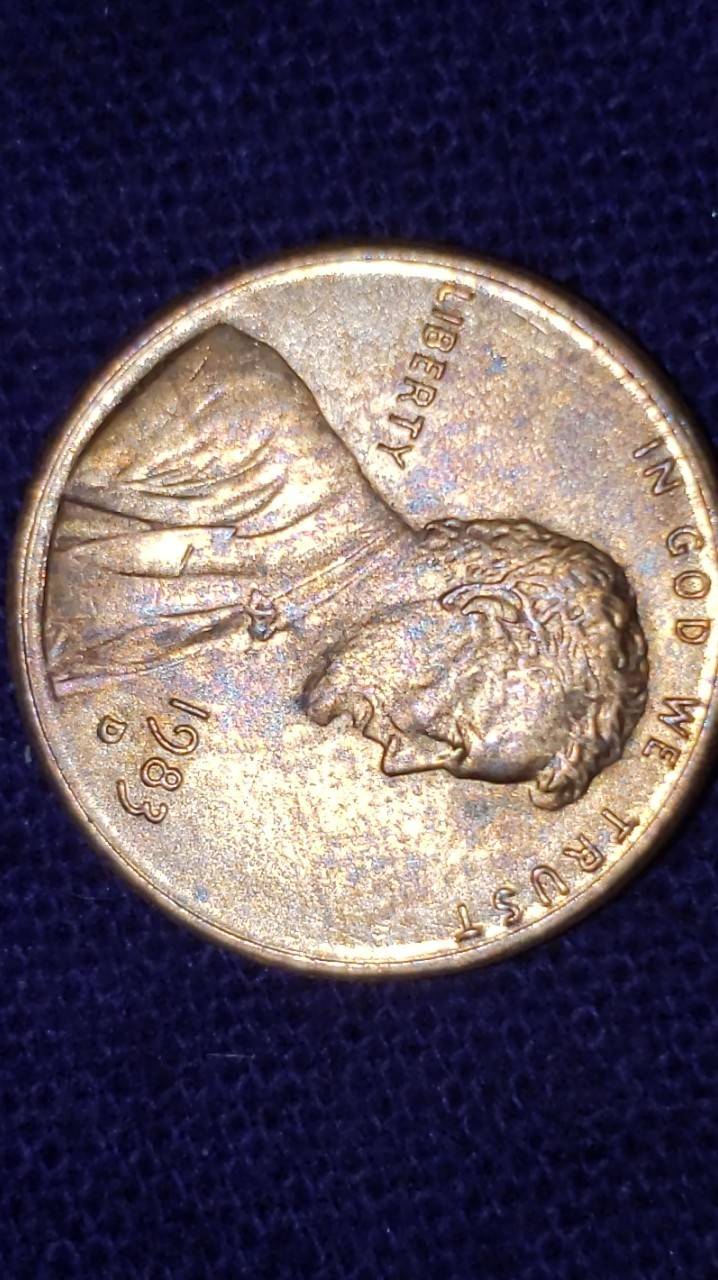 Are-These-The-1983-D-LMC-Double-Ear-Thing-Or-No-?-I-Have-A-Few-Of-Them-But-Doub