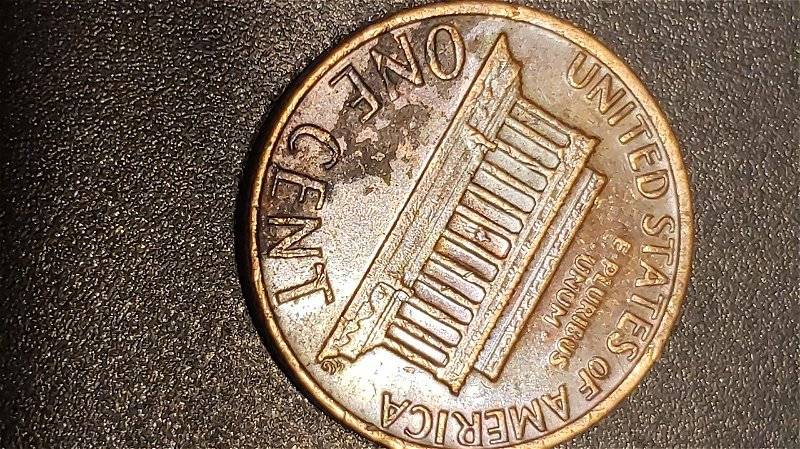1979-Penny-With-A-3-Or-B-Above-Date?