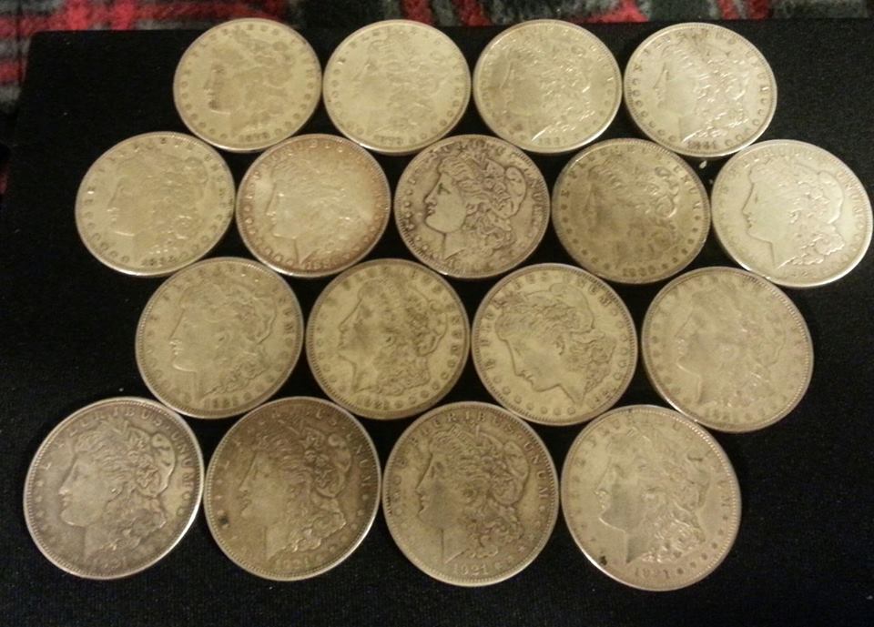Huge-Collection-I've-Been-Asked-To-Sort-Through