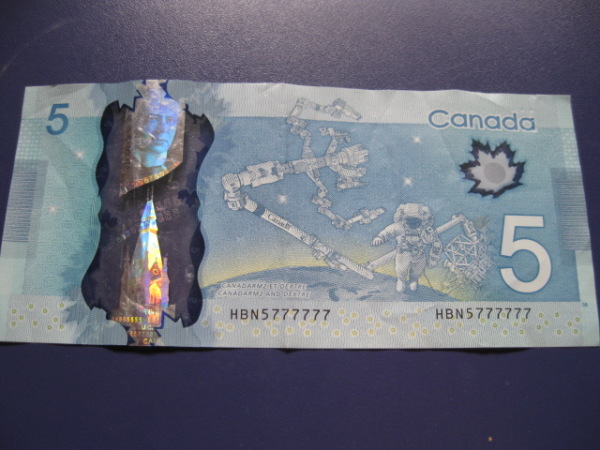 2013-Canada-$5-Polymer-Notes-Or-Bills--Radar-&-Solid-Numbers