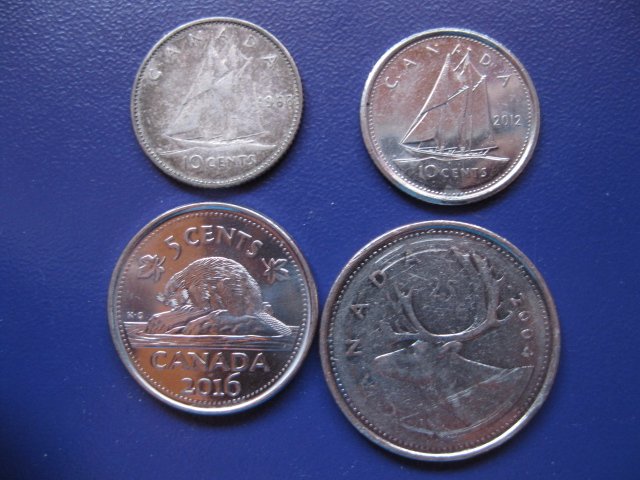 Coinstar-Finds!-Including-Bank-Counters-And-Other-Machines