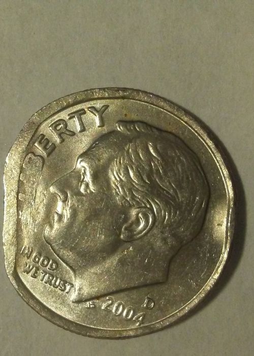 2004-Dime,-Mint-Error-?-Or-After-Mint-Damage?