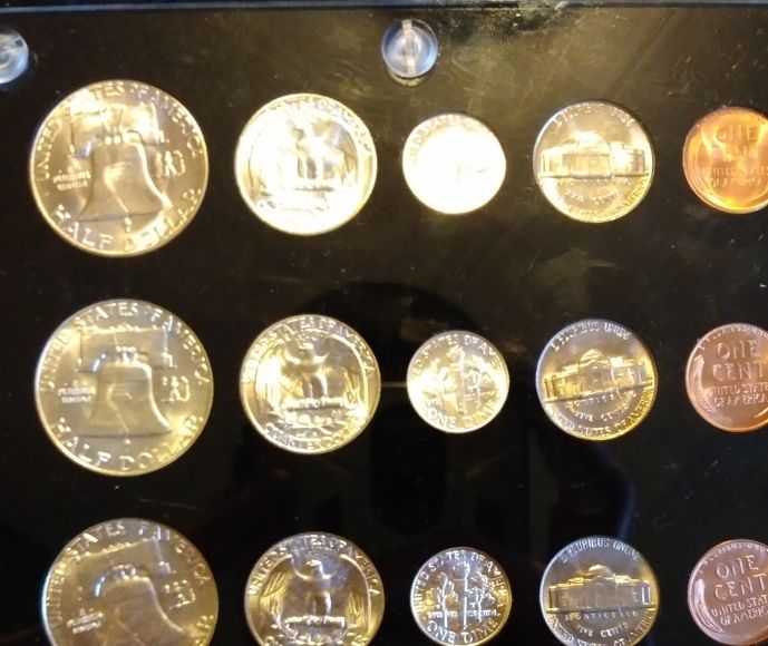 Getting-A-Mint-Set-Graded?