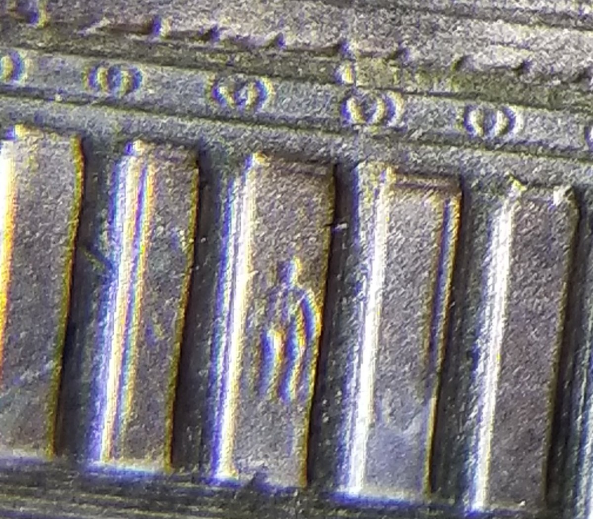 1998-LWC-DDR-Columns?