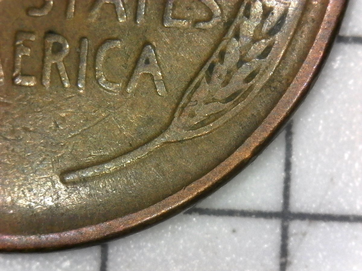 1935-DDR-004-LWC-+-Die-Crack?