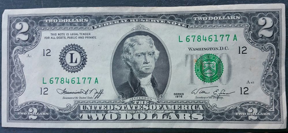 Crispy-Nice-1976-$2-Bill-Found-At-Bank!