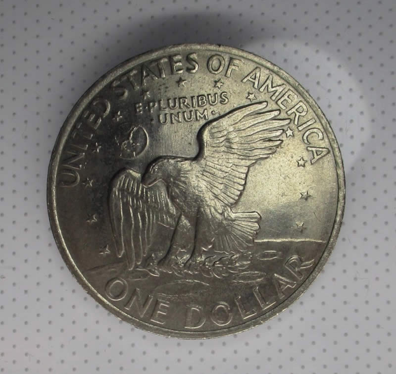 1971-D-Ike-Dollar,-Talon-Head-Clash