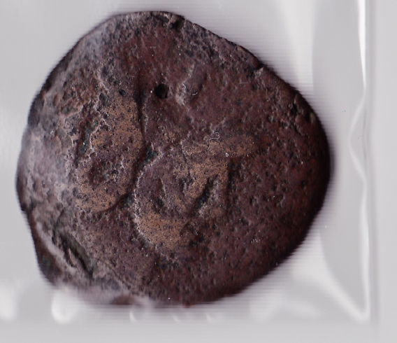 Unknow-Coin?-Found-In-Mold---Any-Ideas-Experts....