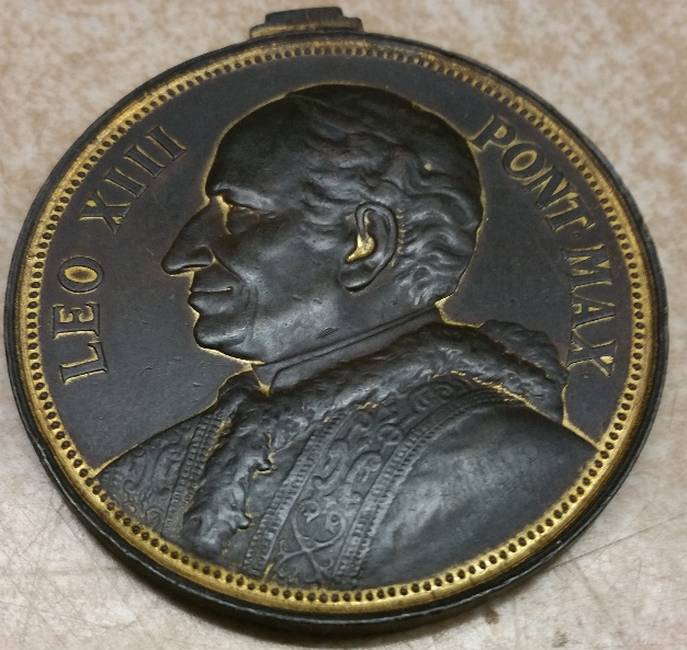 Help-Identifying-Pope-Leo-XIIi-Medal