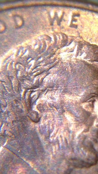2000-D-Lincoln-Spear-Through-Head