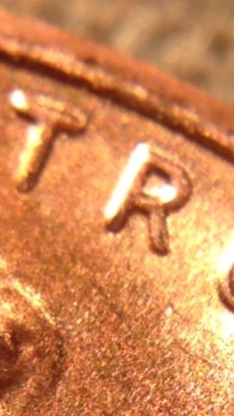 2014-LMC-Obverse-Error/Doubling