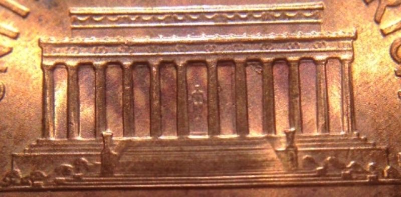 1999-LMC-I-Think-There's-A-Fire-Inside-The-Memorial