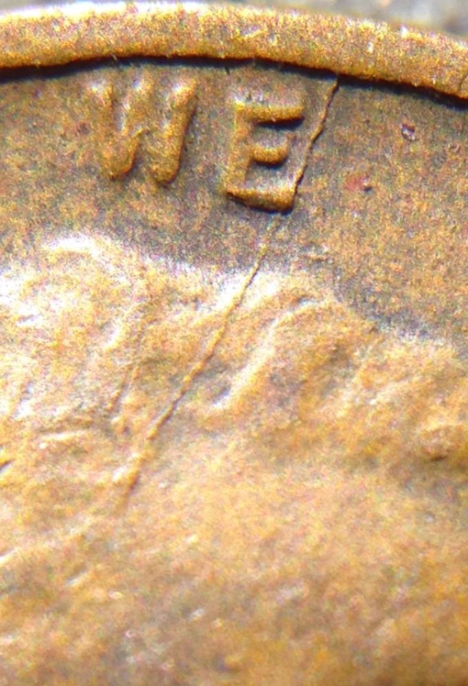 1944-LWC-Spike-Head-Die-Crack