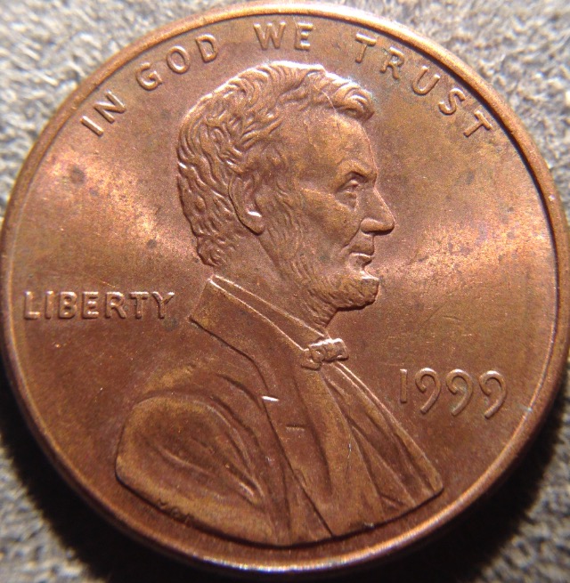 1999-Lincoln-Spiked-Head