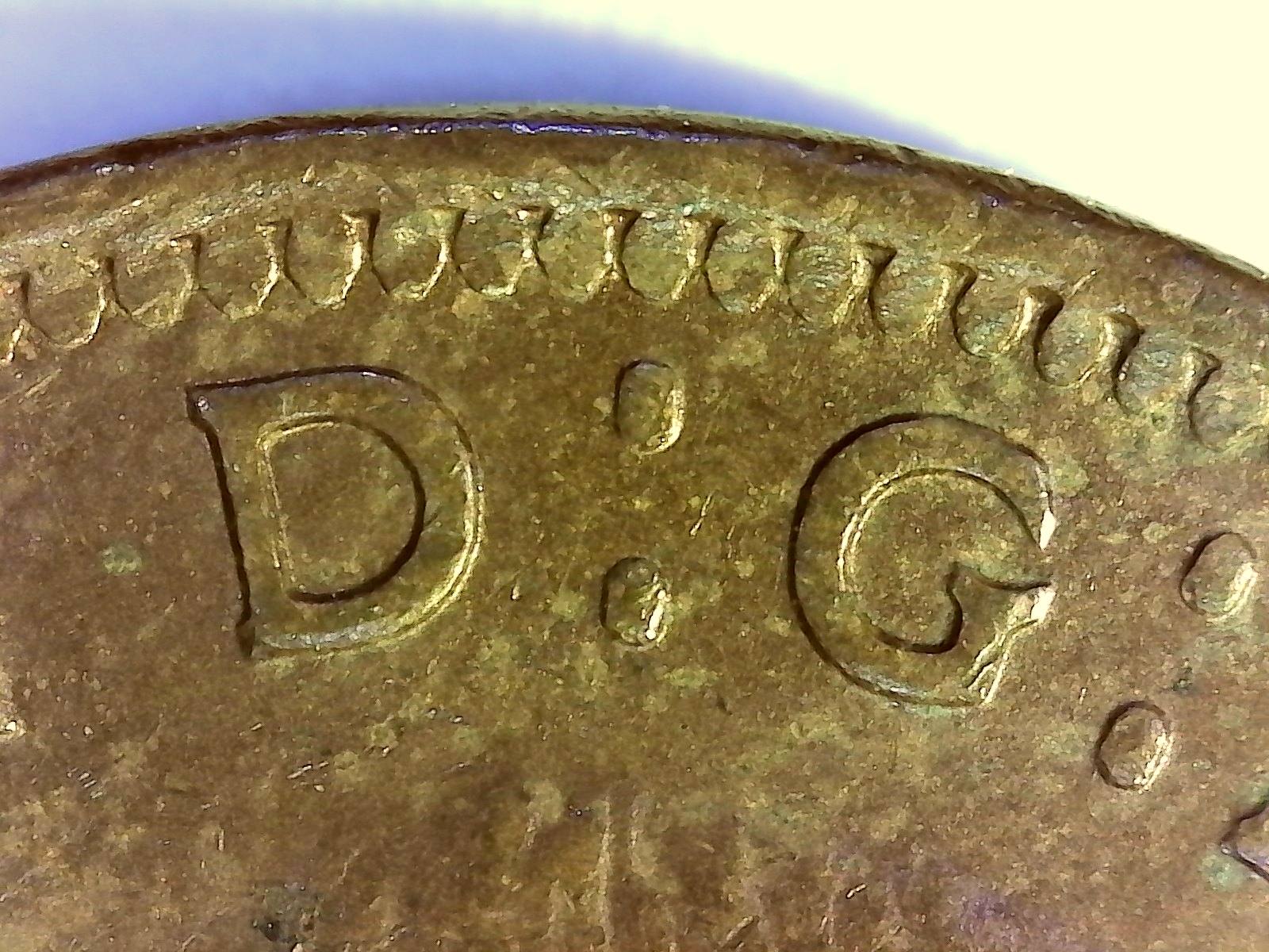 Canada-1943-1-Cent...-Round-Vs.-Oval-Dots?