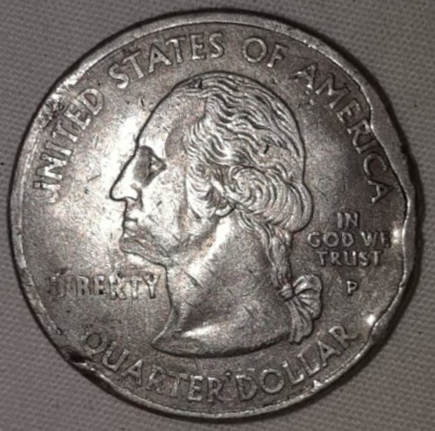 2000-P-Massachusetts-State-Quarter-Planchet-Error