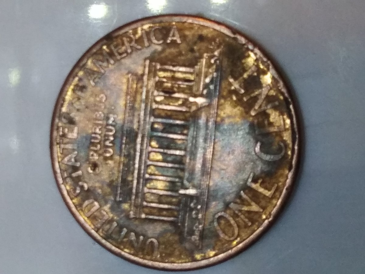 Foind-This-Looking-Through-Change-Bowl