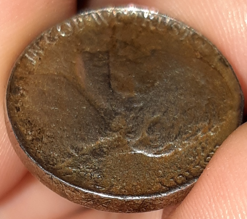 Raised-Edge-Nickel---Possible-Mint-Error?