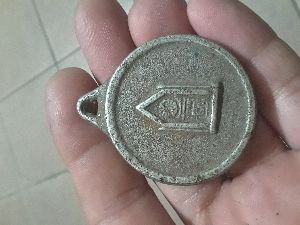 Silver-In-Color,-Magnetic