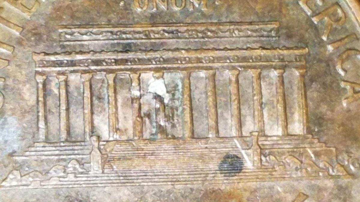 1995-Penny-With-Hole.-Faulty-Metal?-Acid?