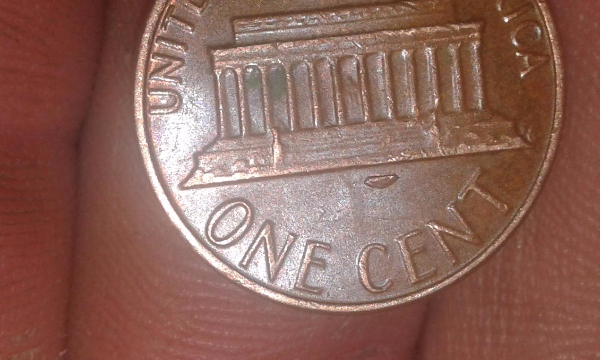 1982-P-Penny--Cud--Error?-Under-Memorial