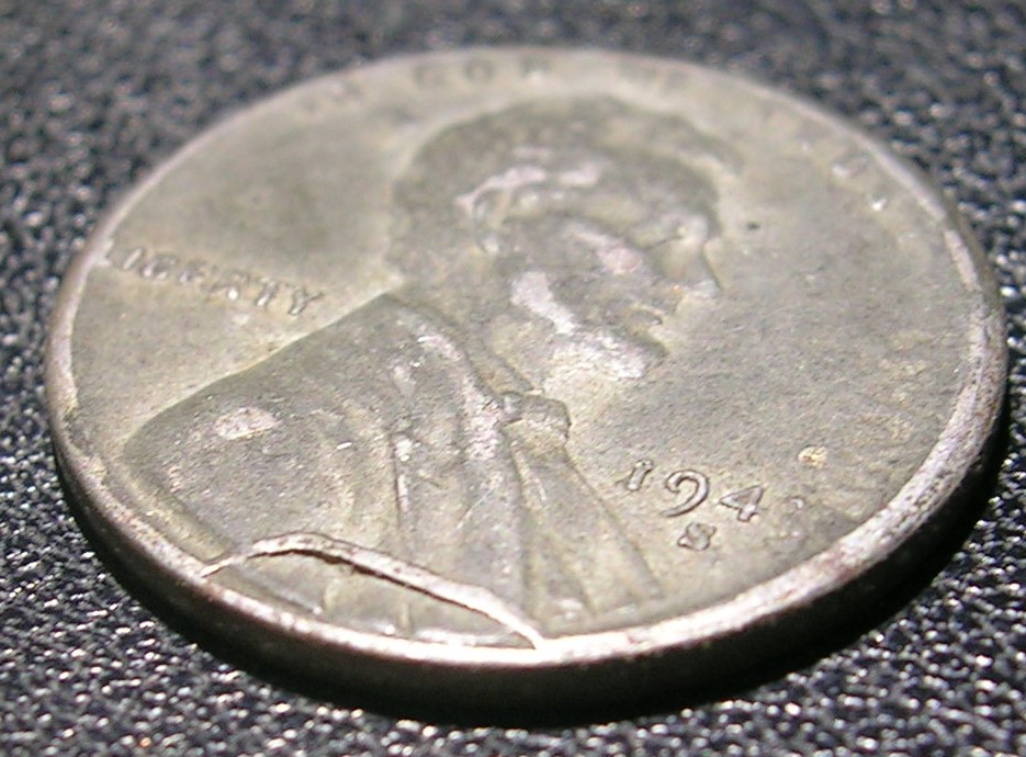 1943-S-Wheat-Cent-With-Different-Looking-Retained-Cud