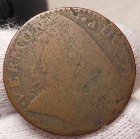 Help-W/-Vermont-Colonial-Rr29