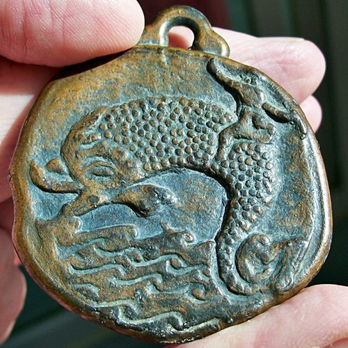 Anchor-And-Dolphin-Medal-Info-Needed-Thanks!