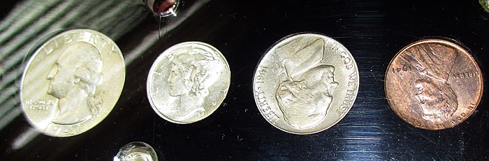 Making-Use-Of-An-Empty-Capital-Holder-With-A-1941-Phila-5-Coin-Set