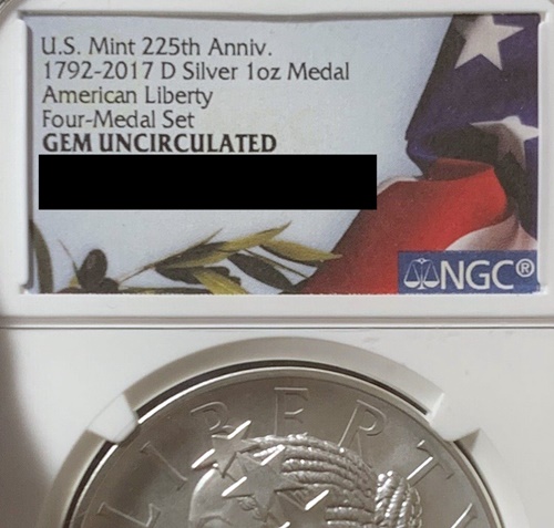 Graded-Gem-Uncirculated-US-Mint-2017-D-American-Liberty-1-Oz-Silver-Medal