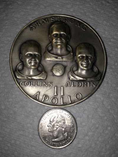 Apollo-11-Medallion/Coin