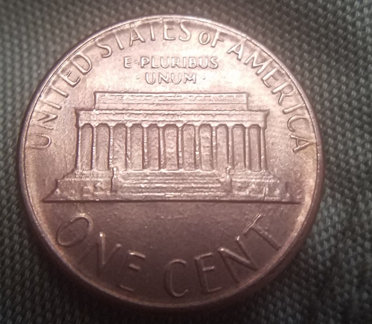 I-Found-A-1984-Penny-That-I-Haven't-Seen-Before.