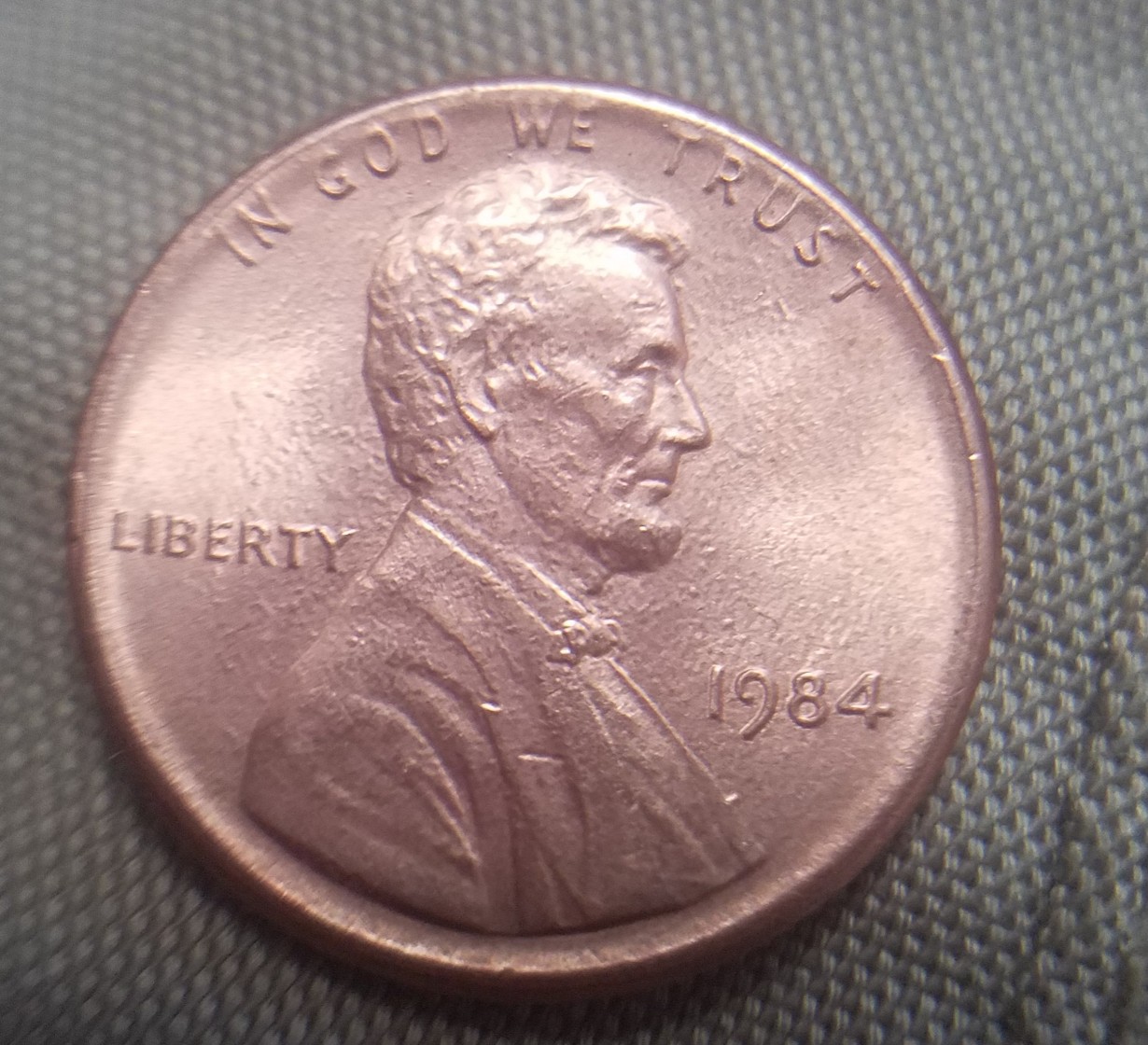 I-Found-A-1984-Penny-That-I-Haven't-Seen-Before.