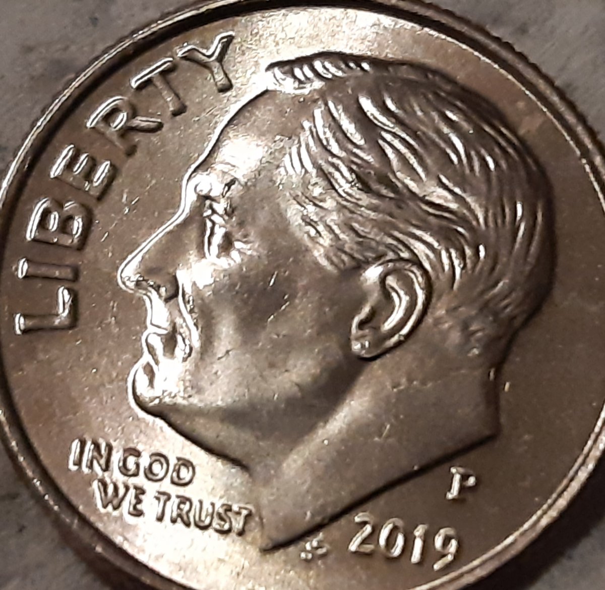 2019-P-Dime-With-Multiple-Die-Chips