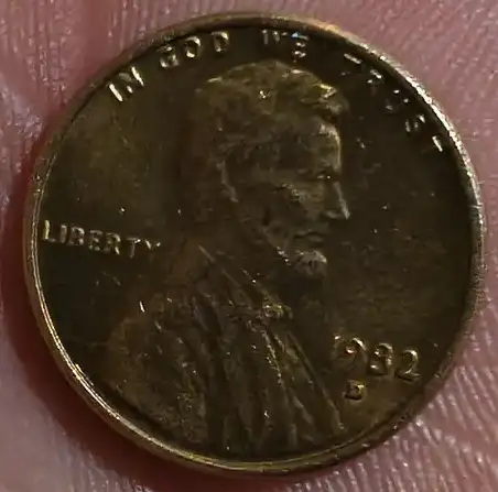 1982-Lincoln-Memorial-Small-Or-Large-Date