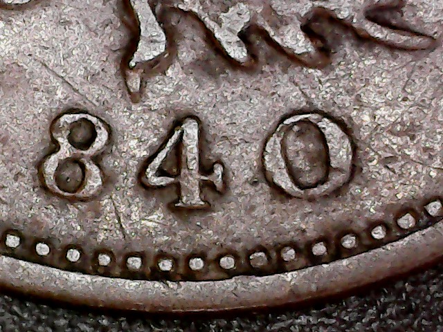 Breton-874-Medium-0-Versus-Small-0