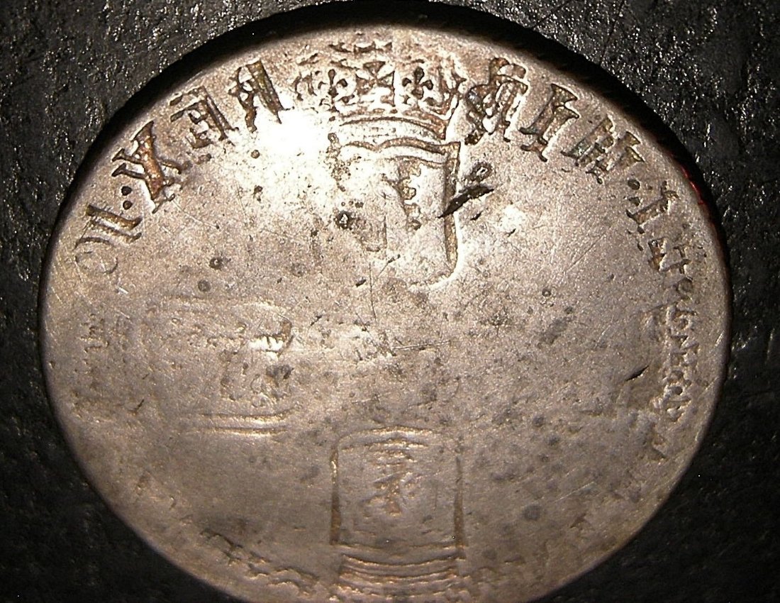 1697-Shilling---Double--Struck-Brockage