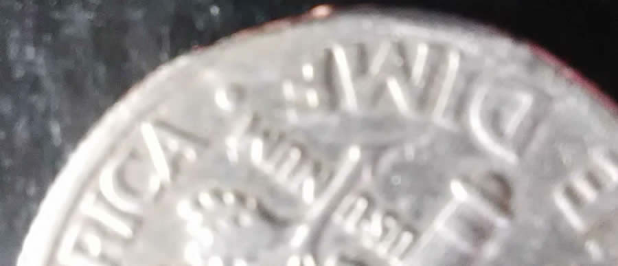 2009-P-President-Quarter.--Edging-Not-Right.