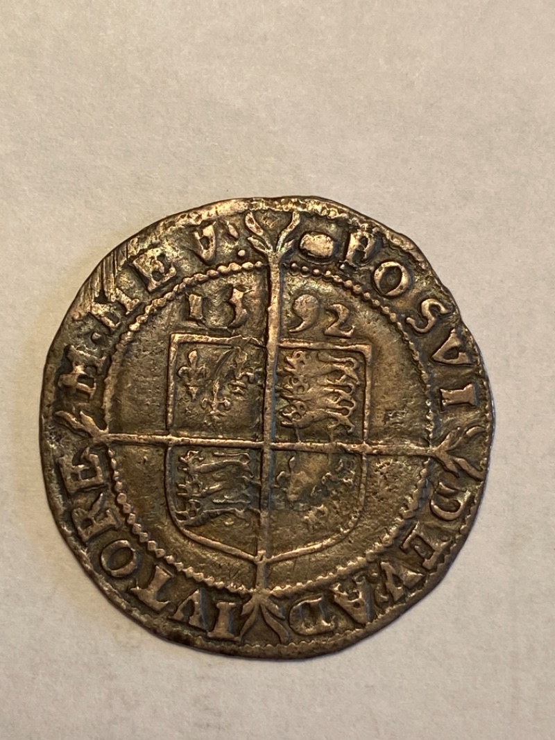 Pair-Of-Hammered-Sixpence.-Edward-And-Elizabeth