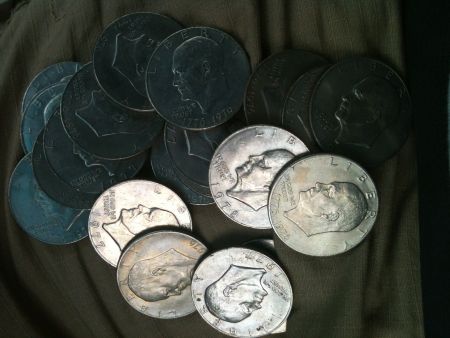 Roll-Of-Large-Dollar-Coins.