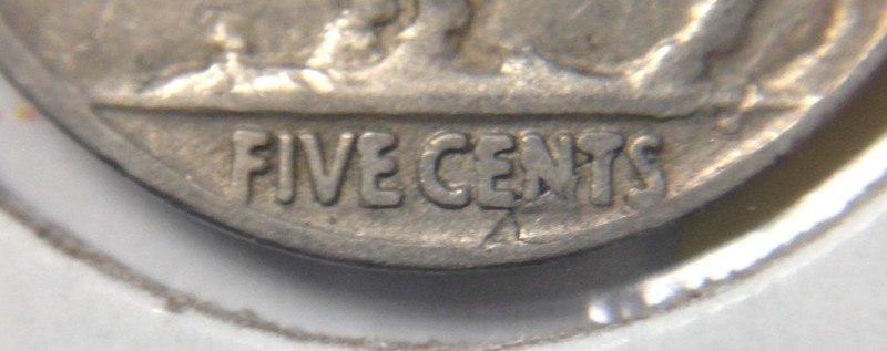 1930-Buffalo-Nickel,-Die-Break-And-Delam