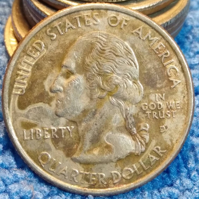 2004-D-Texas-Quarter-5.76-Grams-And-A-1991-P-Quarter-5.75grams