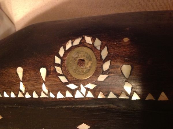 Chinese-Coins-Inlaid-In-Lacquerware-Carving
