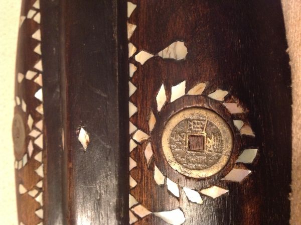 Chinese-Coins-Inlaid-In-Lacquerware-Carving