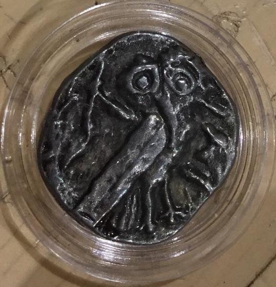 Re:--Can-Anyone-Identify-This-Please?