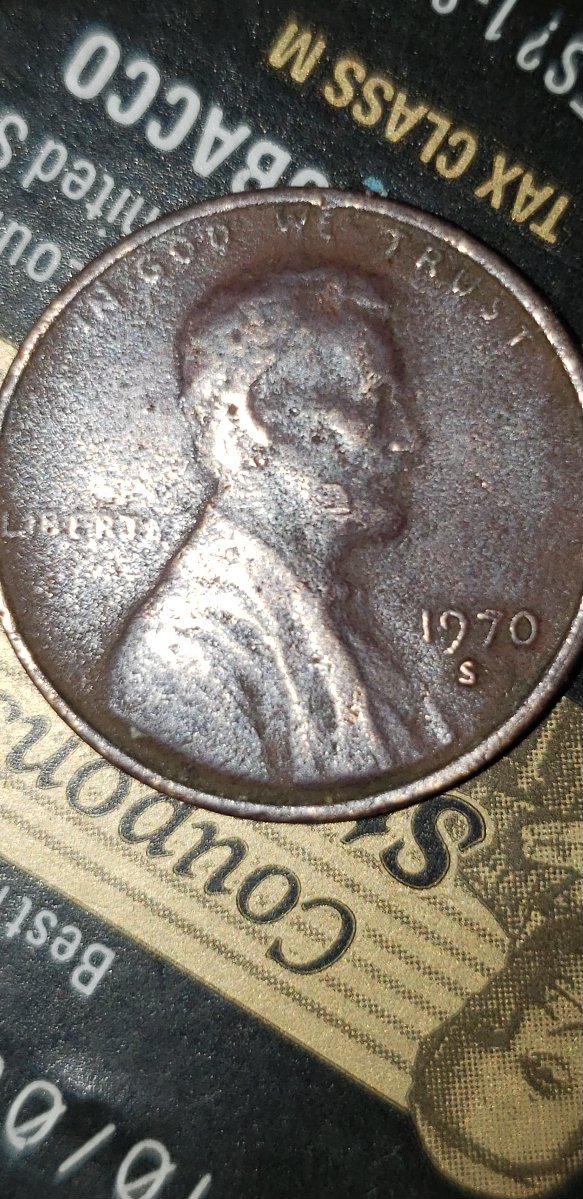 I-Think-It's-A-Small-Date.-1970-S-2.92g