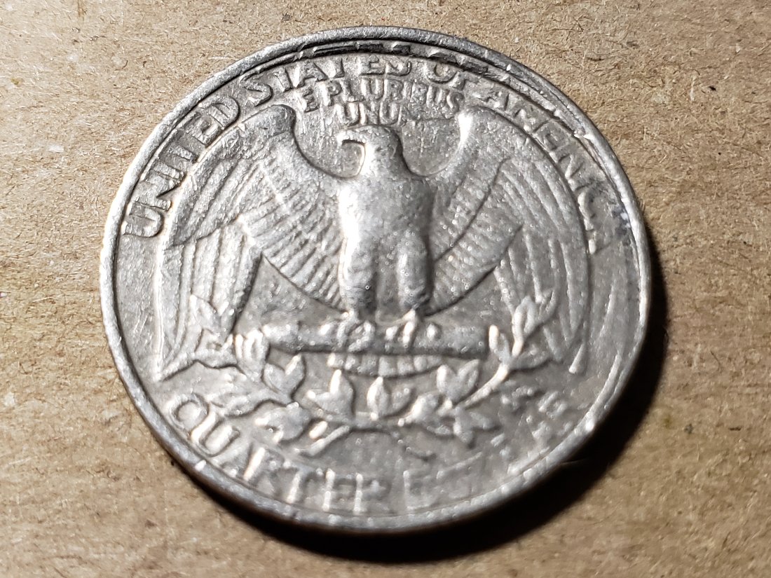 1985-P-Washington-Quarter:-Anyone-Know-What-Happened-Here?